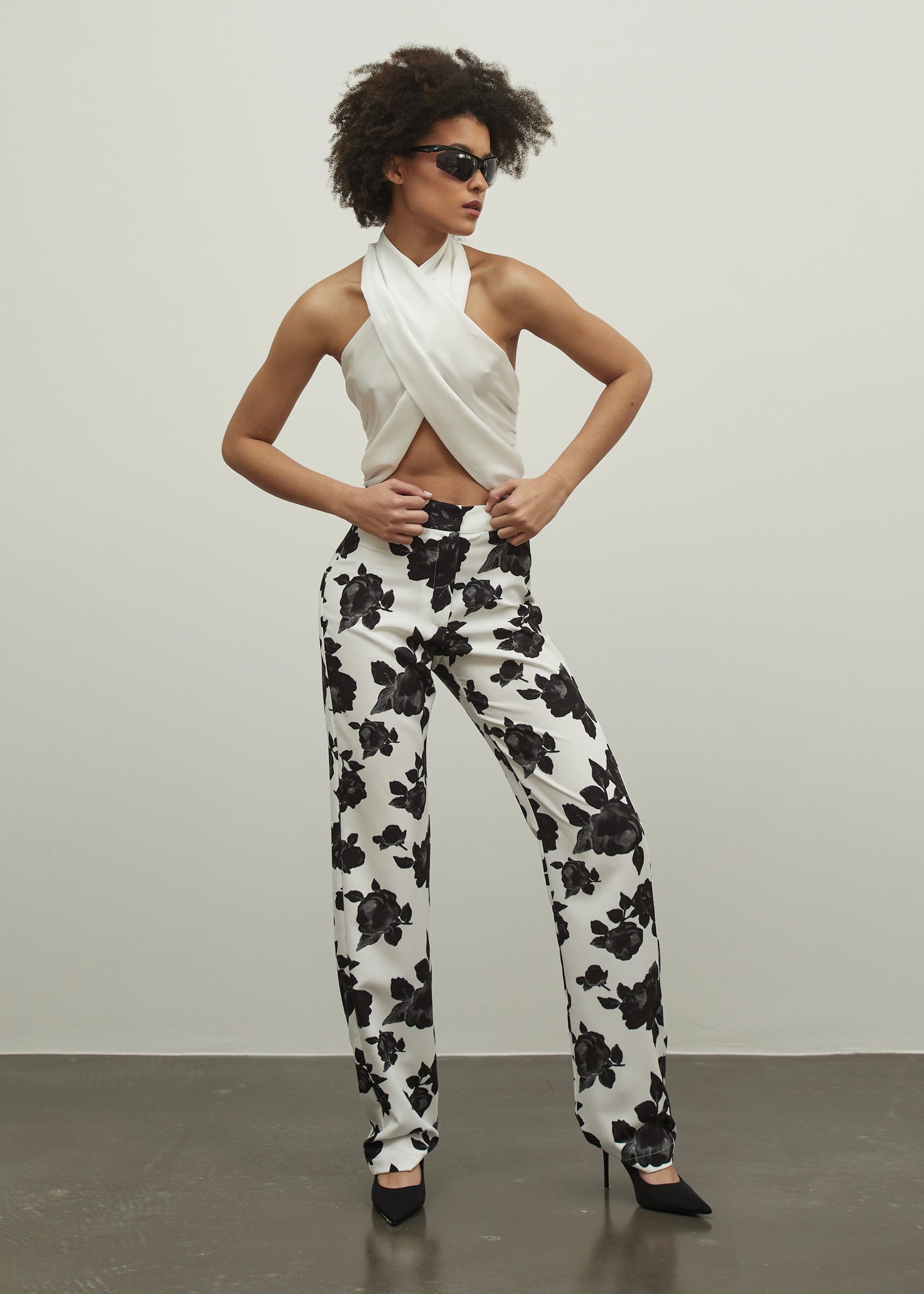 Straight Leg Pants in White Floral Print